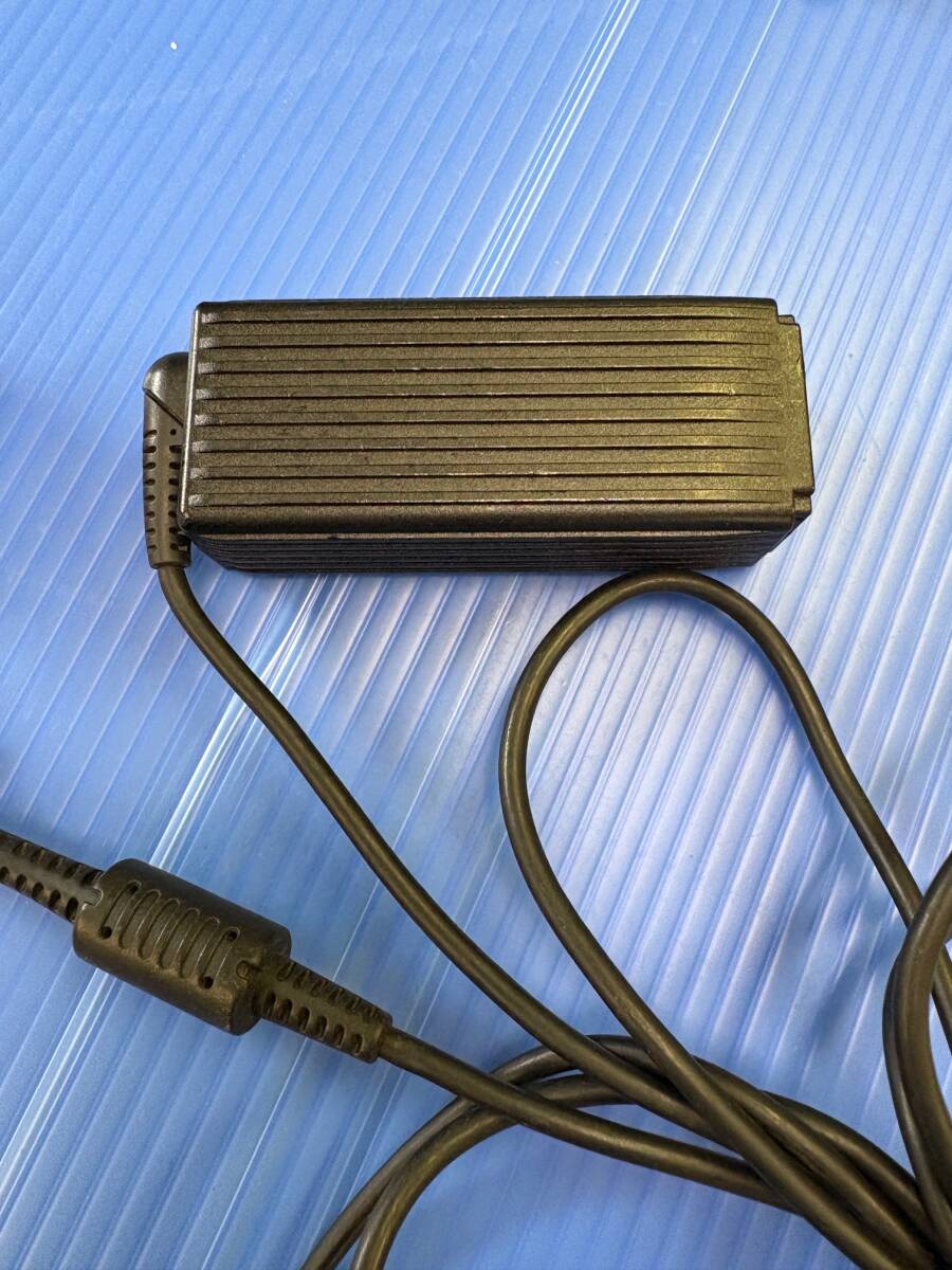 Panasonic 純正 ACアダプタ CF-AA62U2F M1 Let’s note CF-XZシリーズ専用 プラグ 16V 2.8A 外徑3.5 內(nèi)徑1.3 (11