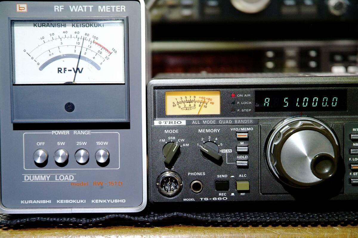 整備品周波数拡張済み　AMフィルター搭載　クワッドバンダー　ＴＳ-660_画像4