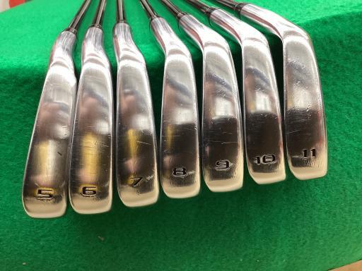 ホンマゴルフ ホンマ ツアーワールド アイアンセット TR20P TOUR WORLD TR20P 7S フレックスR 中古 Dランク