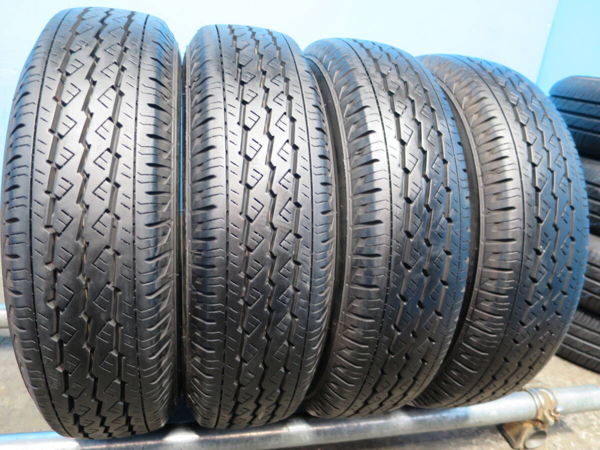 ◆ 2023年バリ山 ◆ 165R13 LT 6P.R ◆ BRIDGESTONE　V600 ◆ 4本　ノーマルタイヤ ◆J-2527._画像1