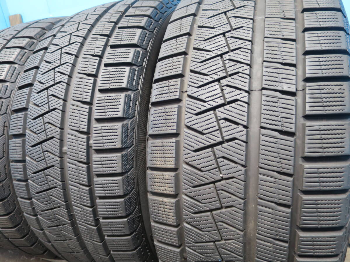 PIRELLI ICE ASIMMETRICO * 245/40R18 97Q * 4 зимних покрышек * C-580.