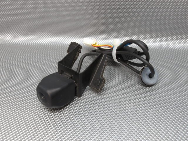 中古 トヨタ プリウス ZVW30 純正 バックカメラ (棚6050-D210)