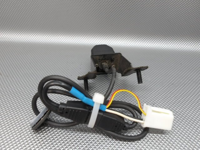 中古 トヨタ プリウス ZVW30 純正 バックカメラ (棚6050-D210)