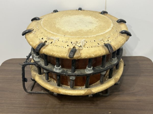 締太鼓 ボルト締め太鼓 締太鼓 しめつけ太鼓 スタンド付き 打面30cm 厚み 16cm 大坂府摂津市東別府 手渡し可