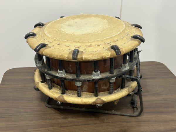 締太鼓 ボルト締め太鼓 締太鼓 しめつけ太鼓 スタンド付き 打面30cm 厚み 16cm 大坂府摂津市東別府 手渡し可