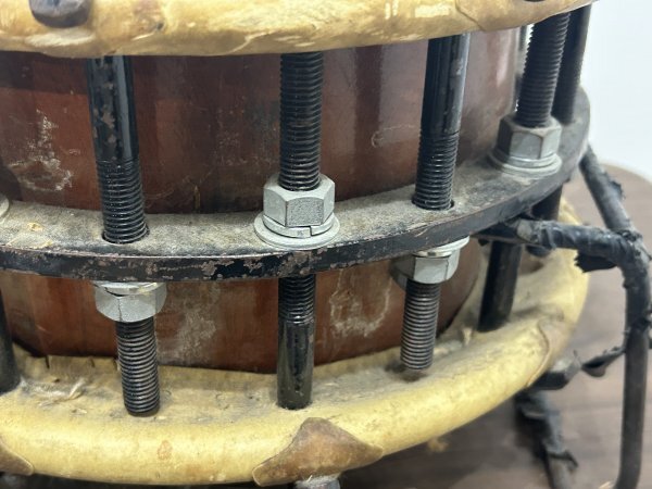 締太鼓 ボルト締め太鼓 締太鼓 しめつけ太鼓 スタンド付き 打面30cm 厚み 16cm 大坂府摂津市東別府 手渡し可