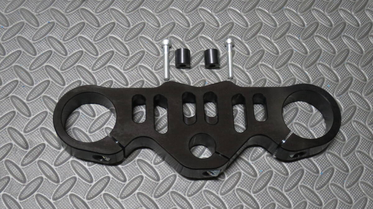 SS900ie,SS1000,900SS,400SSなどに　ジュラルミントップブリッジ　黒アルマイト_画像3