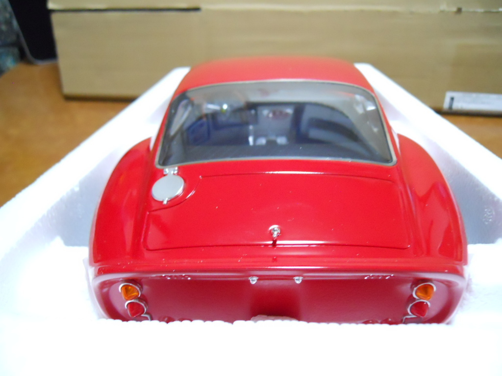 ＧＴスピリット　1/12 フェラーリＧＴＯ　_画像3