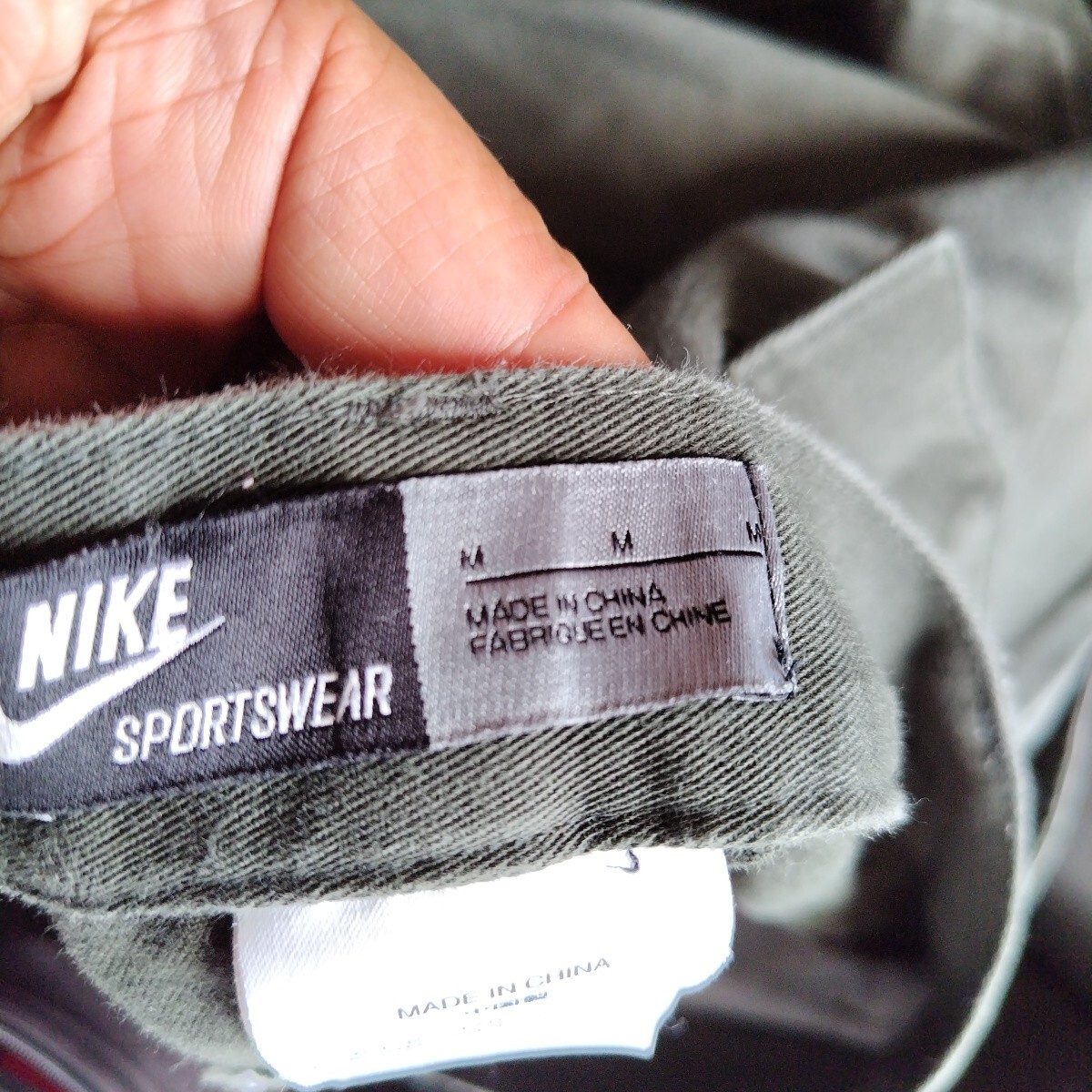 NIKESPORTSWEAR メンズMサイズ カーゴパンツ ワークパンツ け61_画像7