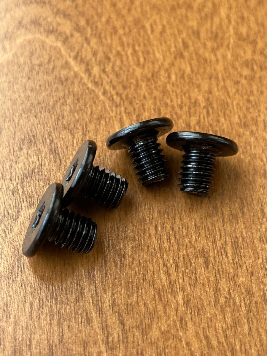 【送料無料】盗難防止ナンバープレートボルト 4個セット M6×8mm ステンレス 低頭 スリムスタイリッシュボルト ブラック_画像2