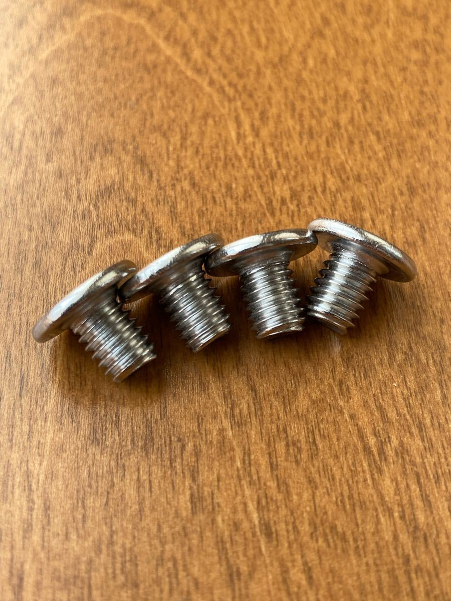 【送料無料】盗難防止ナンバープレートボルト 4個セット M6×8mm ステンレス 低頭 スリムスタイリッシュボルト シルバー_画像2