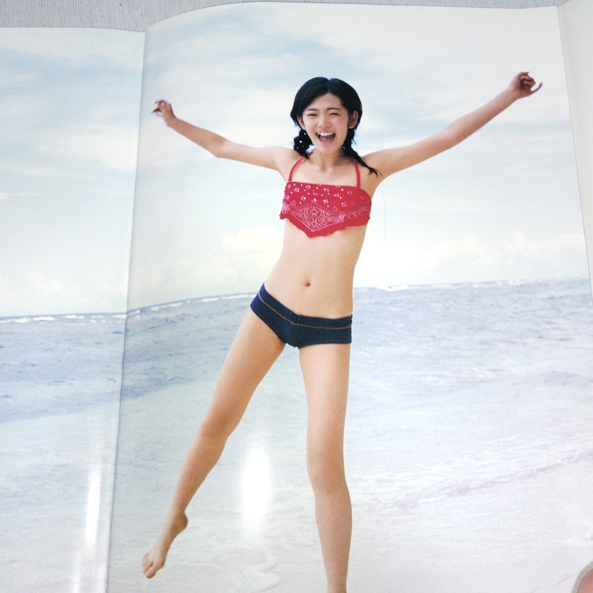 【DVD付き!13歳】鈴木愛(ài)理 寫真集 「CLEAR」 初版 帯付　p2555