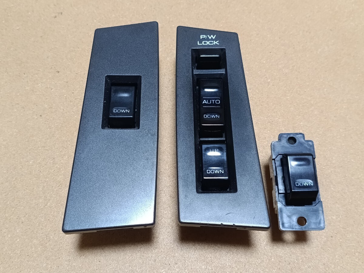 日産　R31　スカイライン　パワーウインドウスイッチ　L/R　後期　HR31　2ドアクーペ　GTS-X　通電確認済み　レパード　スペアスイッチ付き