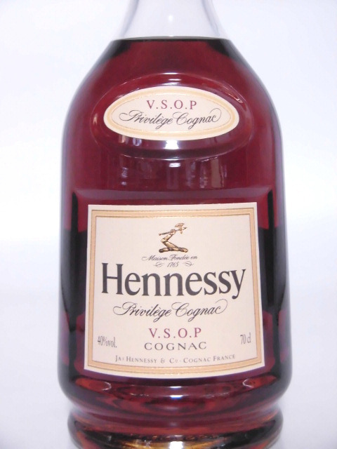 【L2】ヘネシー VSOP プリヴィレッジ 90年代 正規品 箱付 700ml 楽天市場】お得サイズ ヘネシー VSOP プリヴィレッジ 1000ml 40