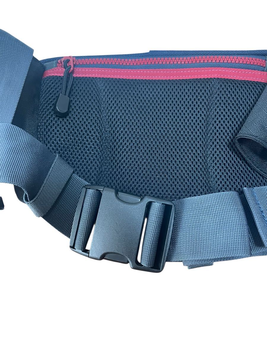 美品　Columbia コロンビア ウエストポーチ　ボディバッグ　_画像4
