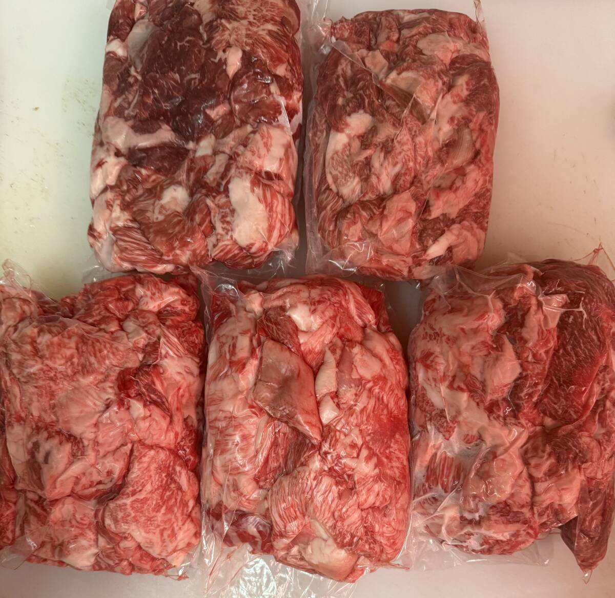 黒毛和牛 牛すじ　5キロ(1キロ×５)　A5等級　超特価