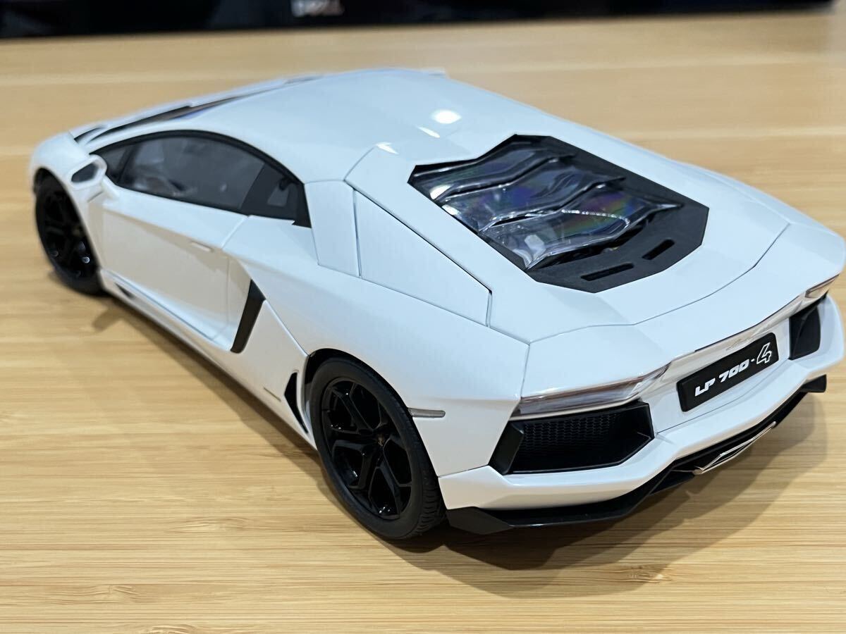 1円スタート Autoart 1/18 Lamborghini Aventador LP700-4 オートアート ランボルギーニ アヴェンタドール　ホワイト