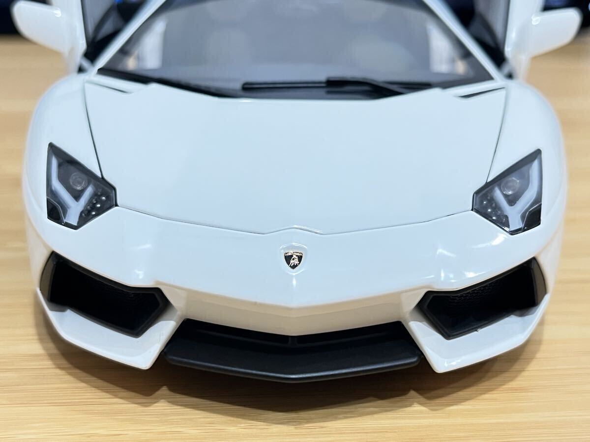 1円スタート Autoart 1/18 Lamborghini Aventador LP700-4 オートアート ランボルギーニ アヴェンタドール　ホワイト