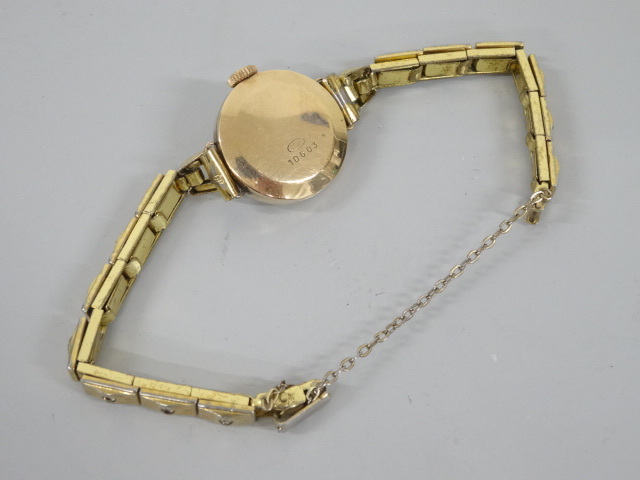 ジャンク HILTON ヒルトン ANTIMAGNETIC アンチマグネティック 17石 裏蓋 18K 刻印 手巻き レディース 腕時計 18金 _画像7