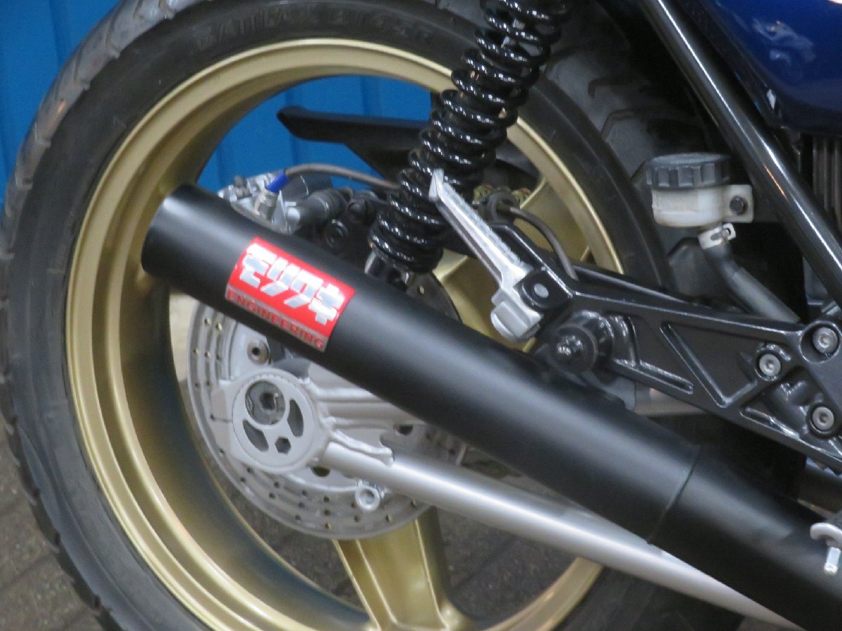 ■『秋の免許取得10萬円応援キャンペーン』11月末まで開催中■日本全國デポデポ間送料無料！カワサキ ZRX2 A1336 車體 カスタム