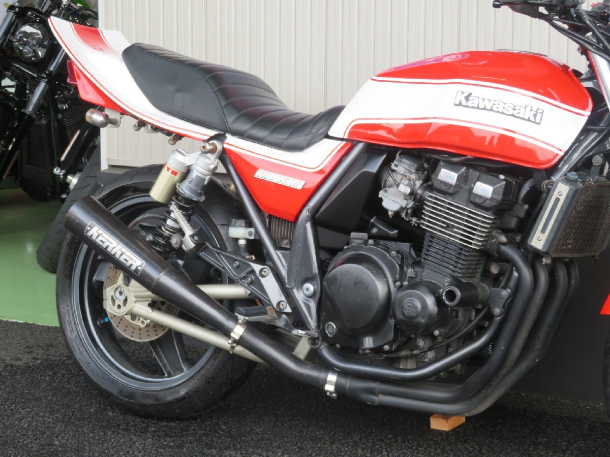 ■価格更新?。〈蠓鶄幰。“残膜喂?chǎng)ダイレクト販売！■KERKER/タックロール/カワサキ ZRX2 B0253 ZR400E 白/赤 車體 埼玉店ベース車