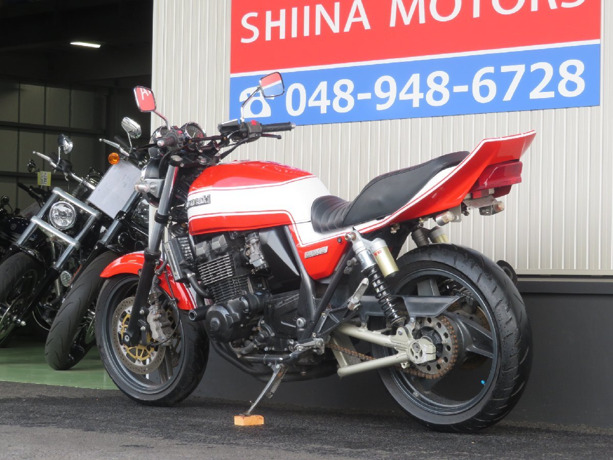 ■価格更新??！大幅値引き?。“残膜喂?chǎng)ダイレクト販売！■KERKER/タックロール/カワサキ ZRX2 B0253 ZR400E 白/赤 車體 埼玉店ベース車