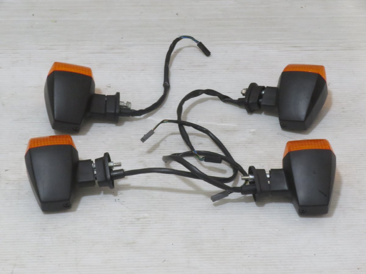 ■中古 ウインカー カプラー付 カワサキ ZRX1200R ZRT20A 2006年式より取り外し品 バイク用/二輪用/在庫有/即納 ■K200698_画像3