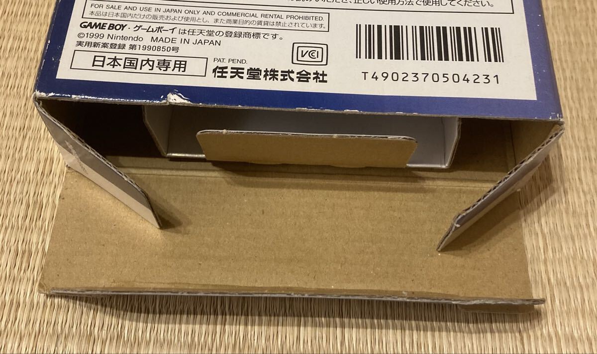 ポケモン　金銀記念バージョン　本體なし　箱、説明書 ゲームボーイカラー