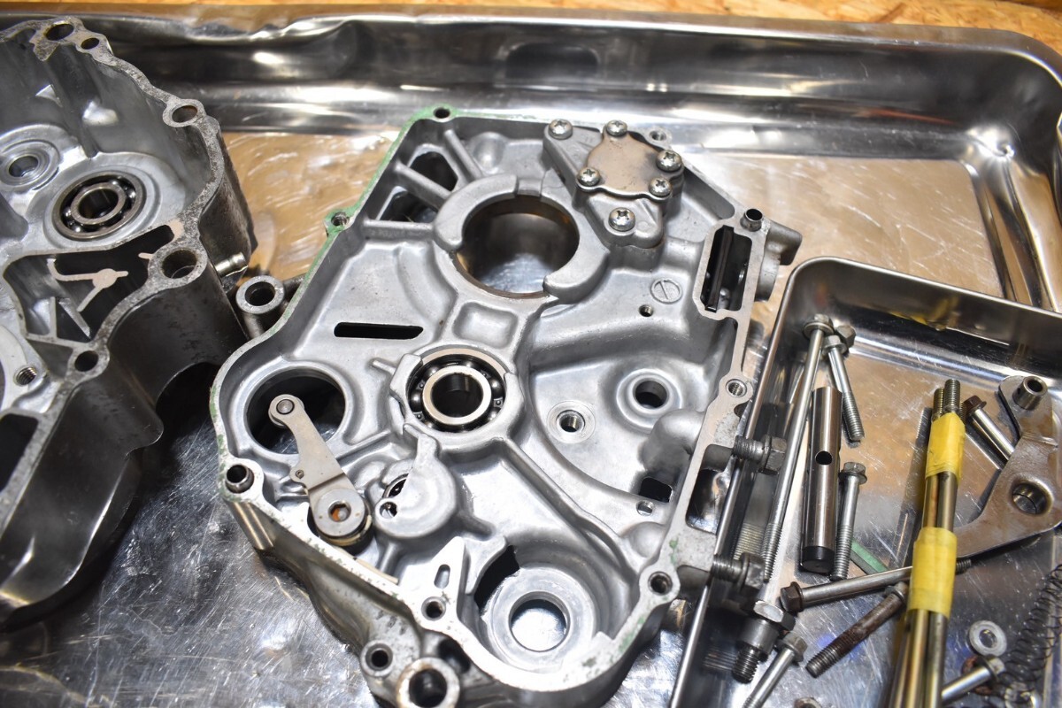 美品 モンキー 純正 クランクケース クランク z50j-2002 baja バハ /検 t50 ゴリラ ダックス 武川 シャリー Gクラフト キタコ AB22 AB27