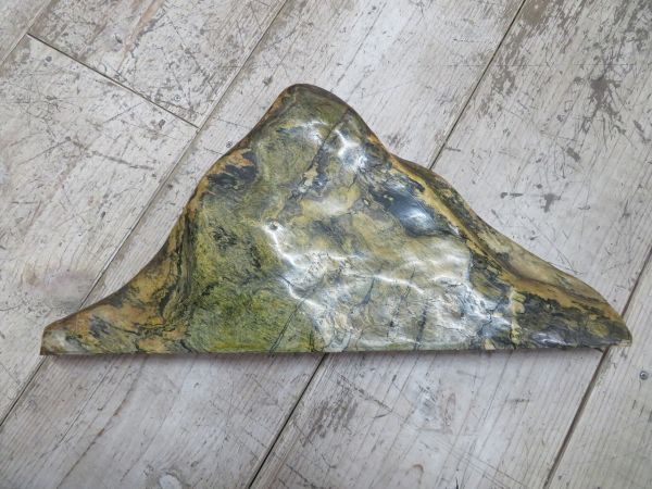 【愛石家/コレクション】 詳細不明 連山 山型 飾り石 合計4.4kg 木製 台付き 検索用⇒ 鑑賞石/天然石/自然石/銘石/水石/原石/鉱物/F0908_画像7