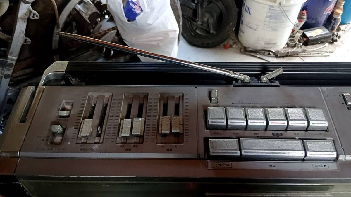 GF-505ST SHARP シャープ ラジカセ 昭和レトロ AM FM 大型ラジカセ カセットテープ_画像2