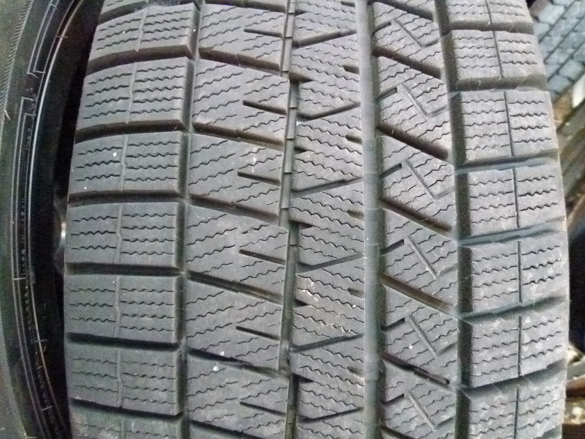 ダンロップスタッドレス235/55R18/良品2021年_画像2