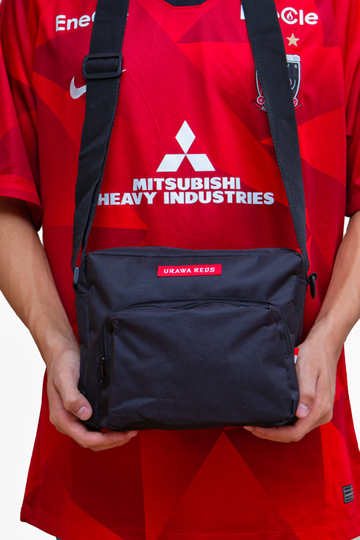 送料無料 未開封 浦和レッズ ショルダーバック_画像1