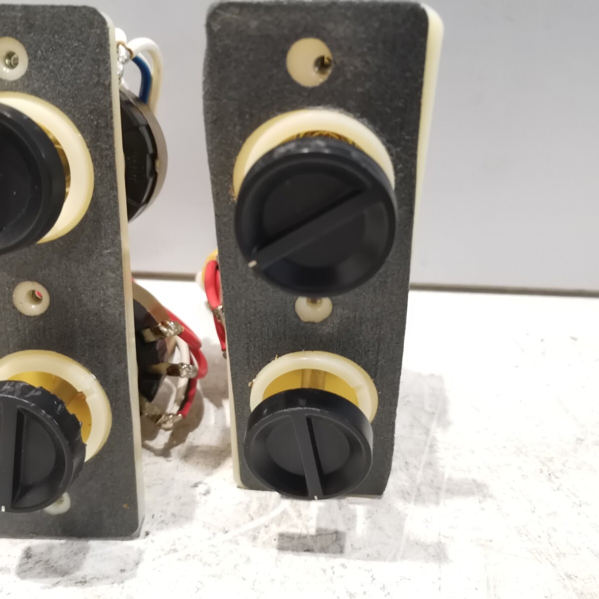 YAMAHA NS-100Mから取り外したアッテネーター ジャンク扱い レタパ