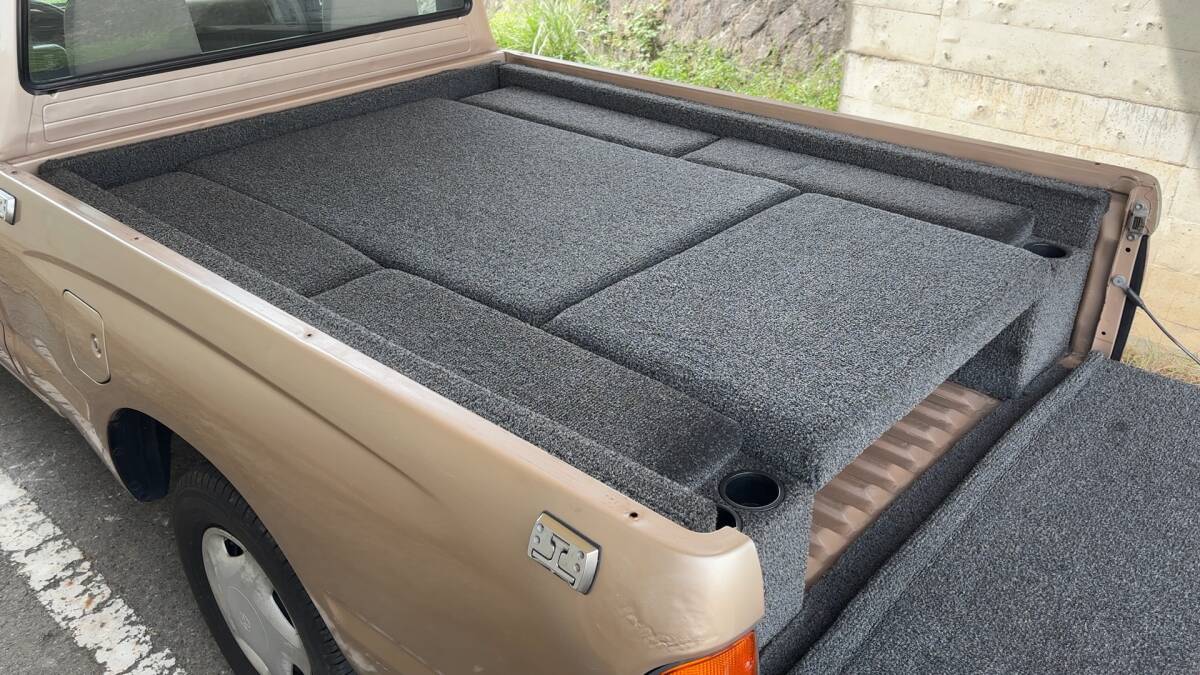 ◆ミニトラック用　ベッドキット　キャンパー家具◆ハイラックス?ダットラ?720?マツダB2200?シェル?車中泊?