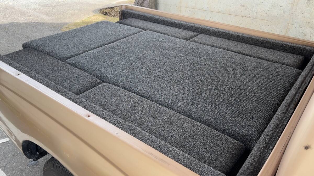 ◆ミニトラック用　ベッドキット　キャンパー家具◆ハイラックス?ダットラ?720?マツダB2200?シェル?車中泊?