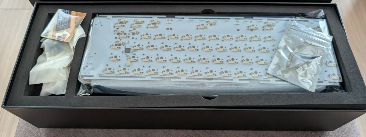 送料無料/限定新品 Keebfront Vanguard 65 Terminal LEコラボ Mechanical Keyboard VG65 キーブフロントヴァンガード メカニカルキーボード_画像2