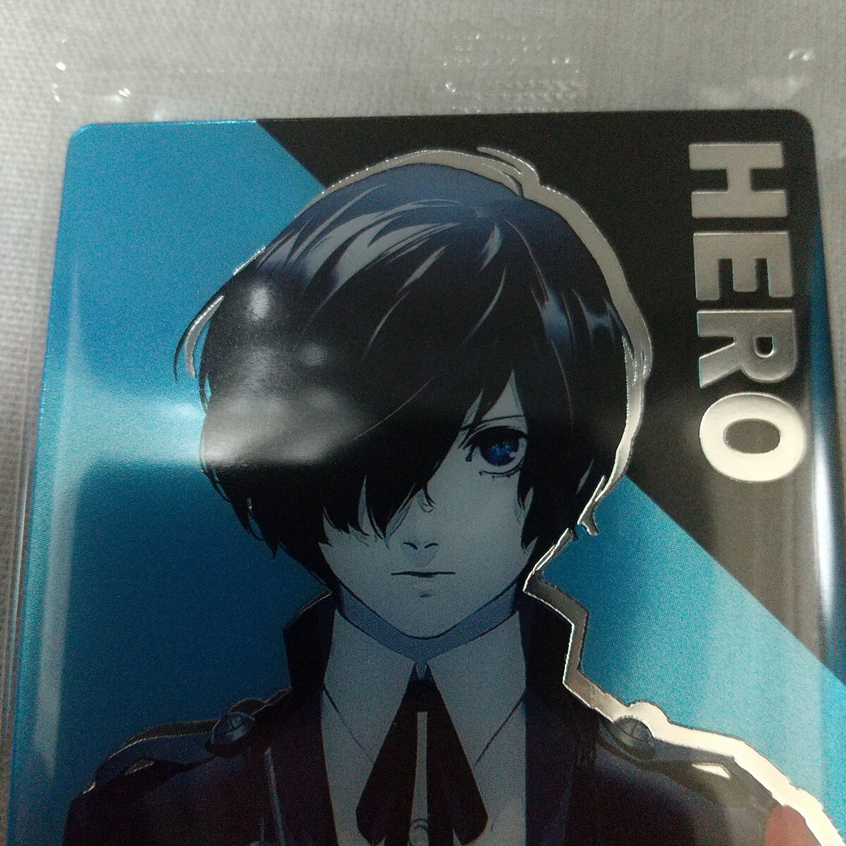 ペルソナ カード ウエハース SP1 P3R 結城理 スペシャルカード ペルソナシリーズ ウエハース2 P3R＆P4G&P5R PERSONA 箔押し No.28 主人公_画像2