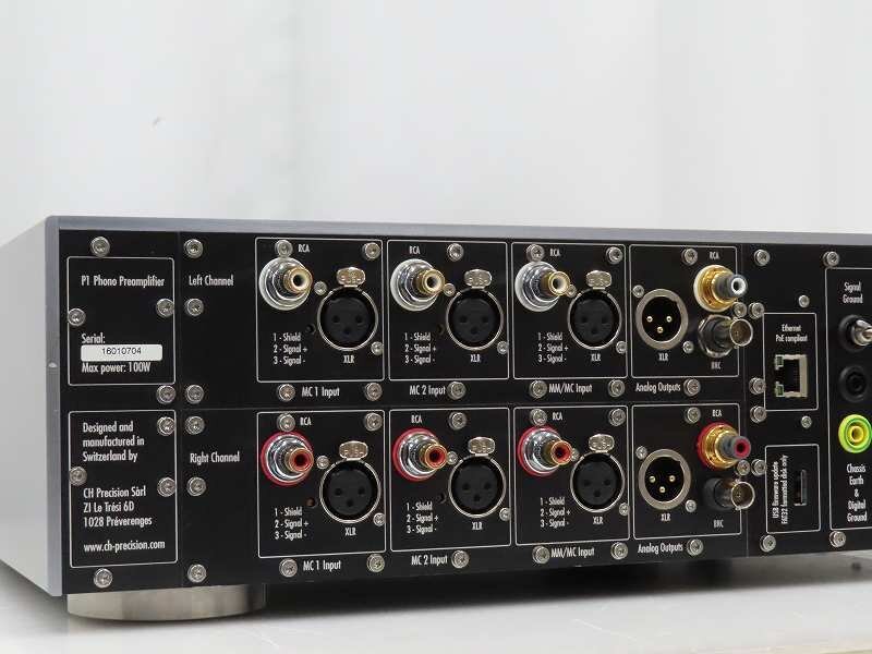 CH Precision P1 フォノイコライザー 美品 CH Precisionのフォノイコライザー,P1のご紹介です。