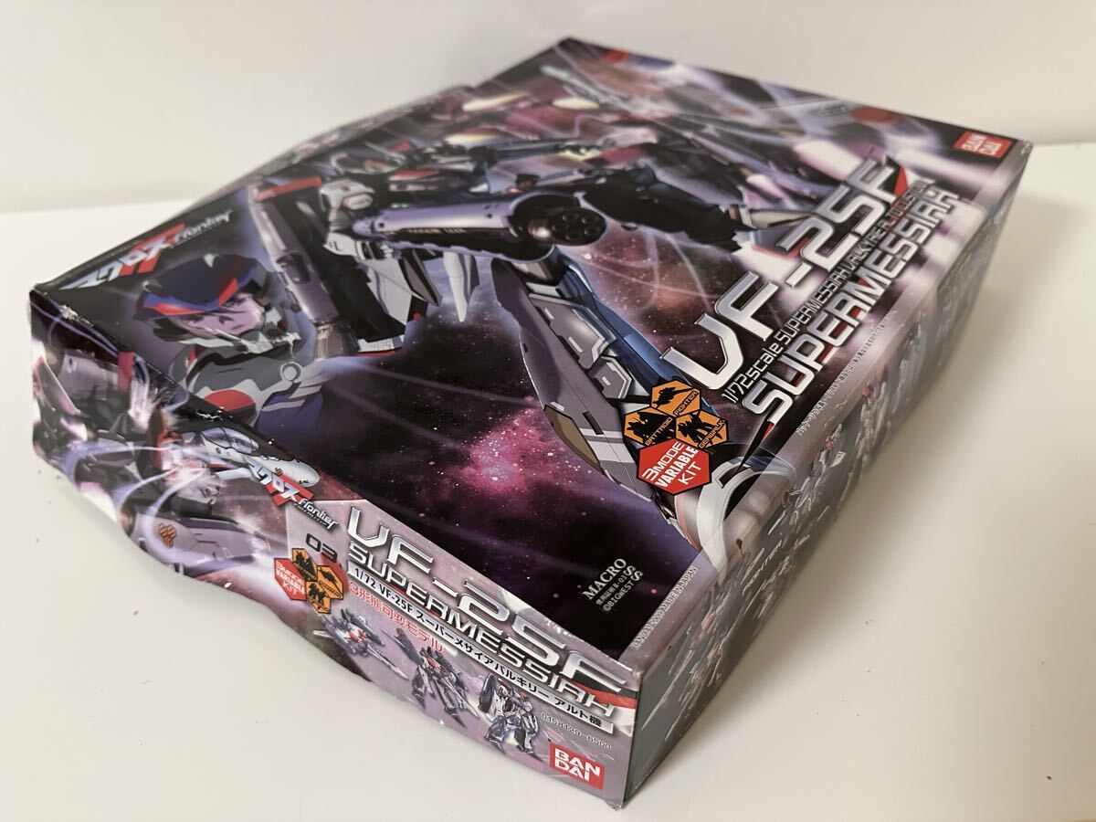 現狀品　1?　1/72 VF-25F スーパーメサイアバルキリー アルト機 マクロスF フロンティア プラモデル バンダイ