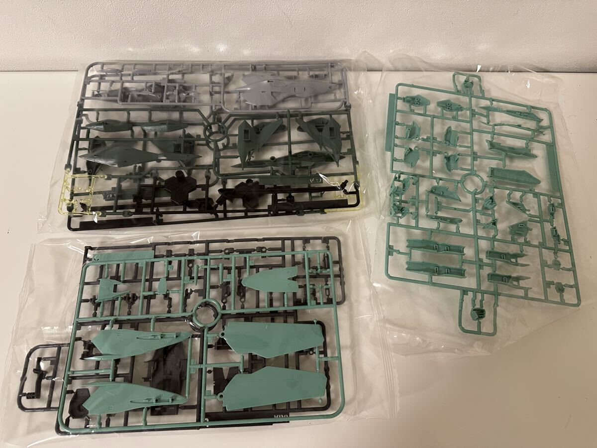 現(xiàn)狀品　1?　1/72 RVF-25 メサイアバルキリー ルカ機(jī) with ゴースト マクロスF(フロンティア)