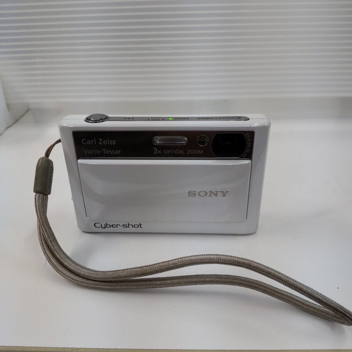 r505 SONY Cyber-shot DSC-T20 ソニー サイバーショット ホワイト コンパクトデジタルカメラ 充電器付き カメラケース付き 通電確認(rèn)済
