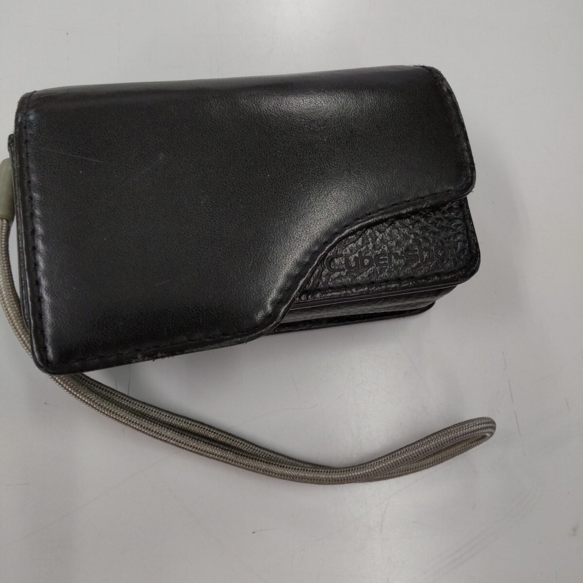 r505 SONY Cyber-shot DSC-T20 ソニー サイバーショット ホワイト コンパクトデジタルカメラ 充電器付き カメラケース付き 通電確認(rèn)済