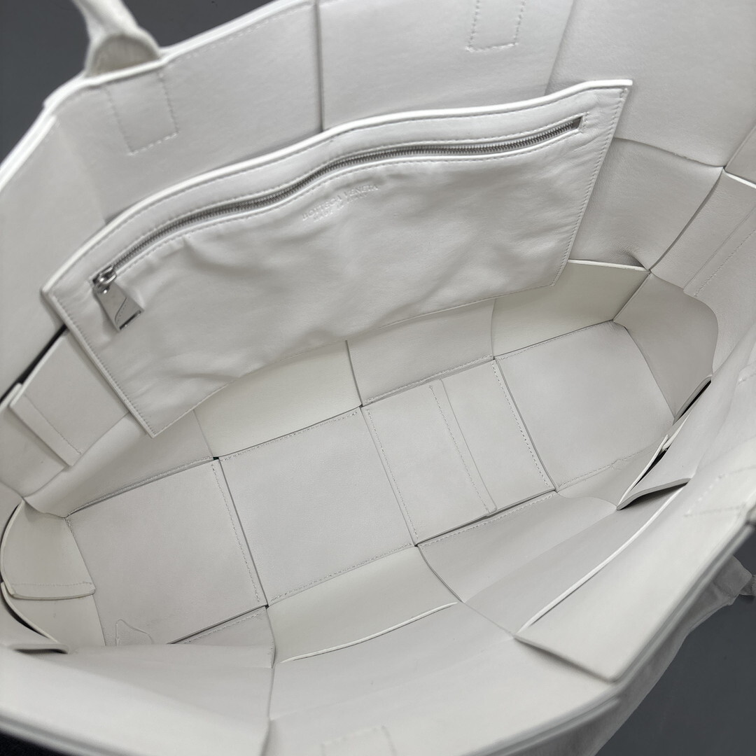 1円 新品同様/IC BOTTEGA VENETA ボッテガヴェネタ メンズ ラージ アルコトート イントレチャート トートバッグ ビジネス A4現(xiàn)行 ホワイト