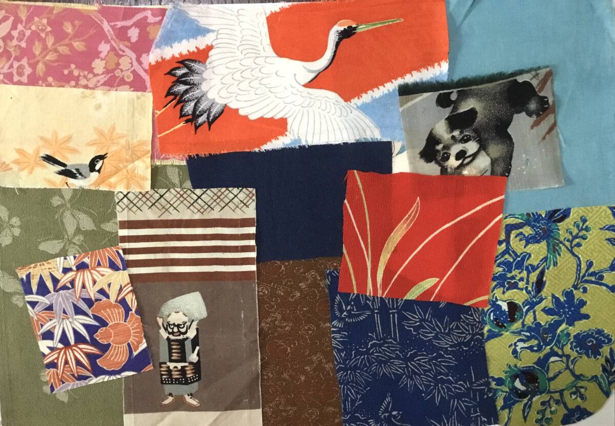 古布890・絹ハギレ(鶴 兎 雀 童子) 時代着物地_画像2