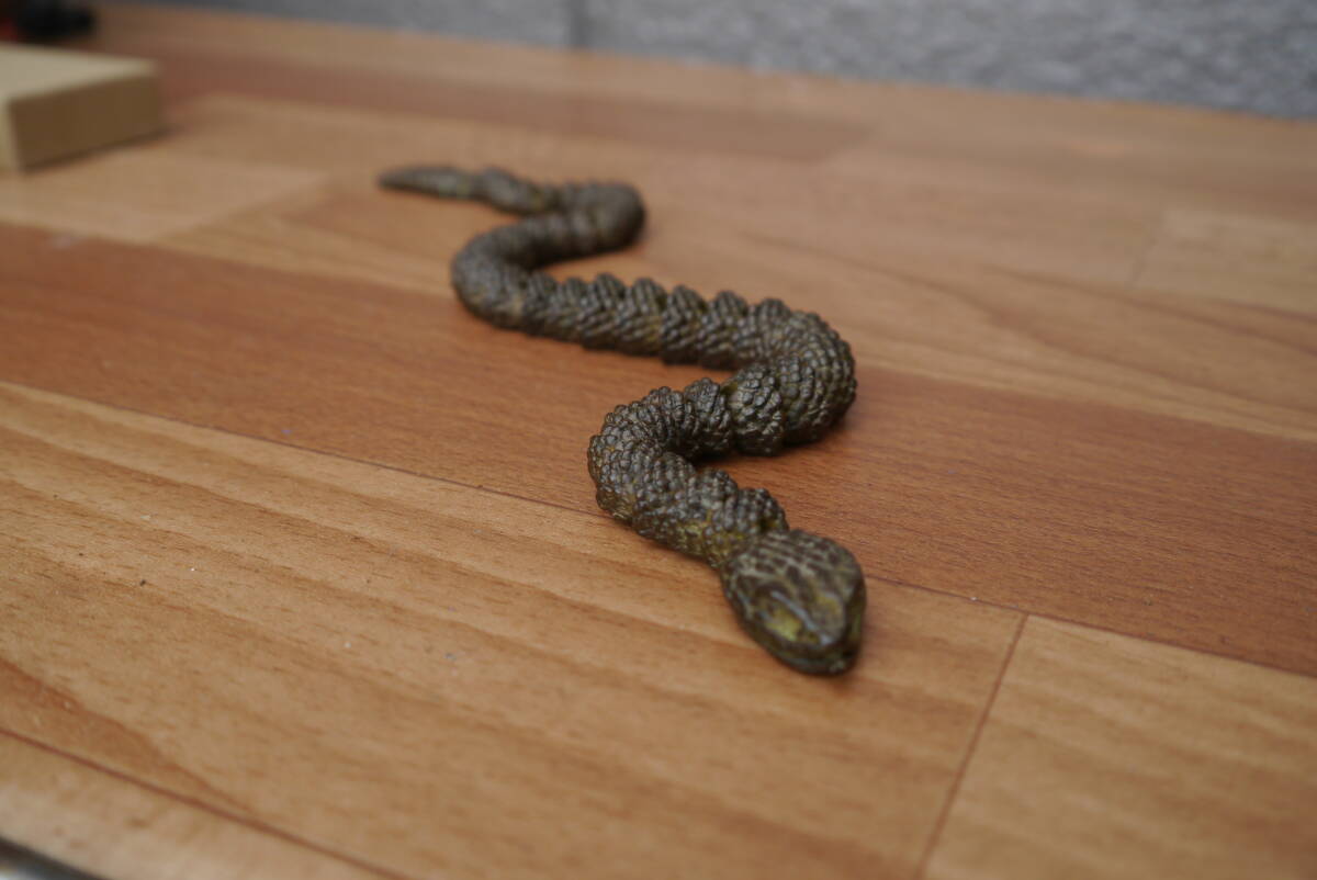 ★【YO50910】銅製 安之介(安の介) 自在置物 ヘビ 蛇 巳 ヴィンテージ 骨董 希少 _画像2