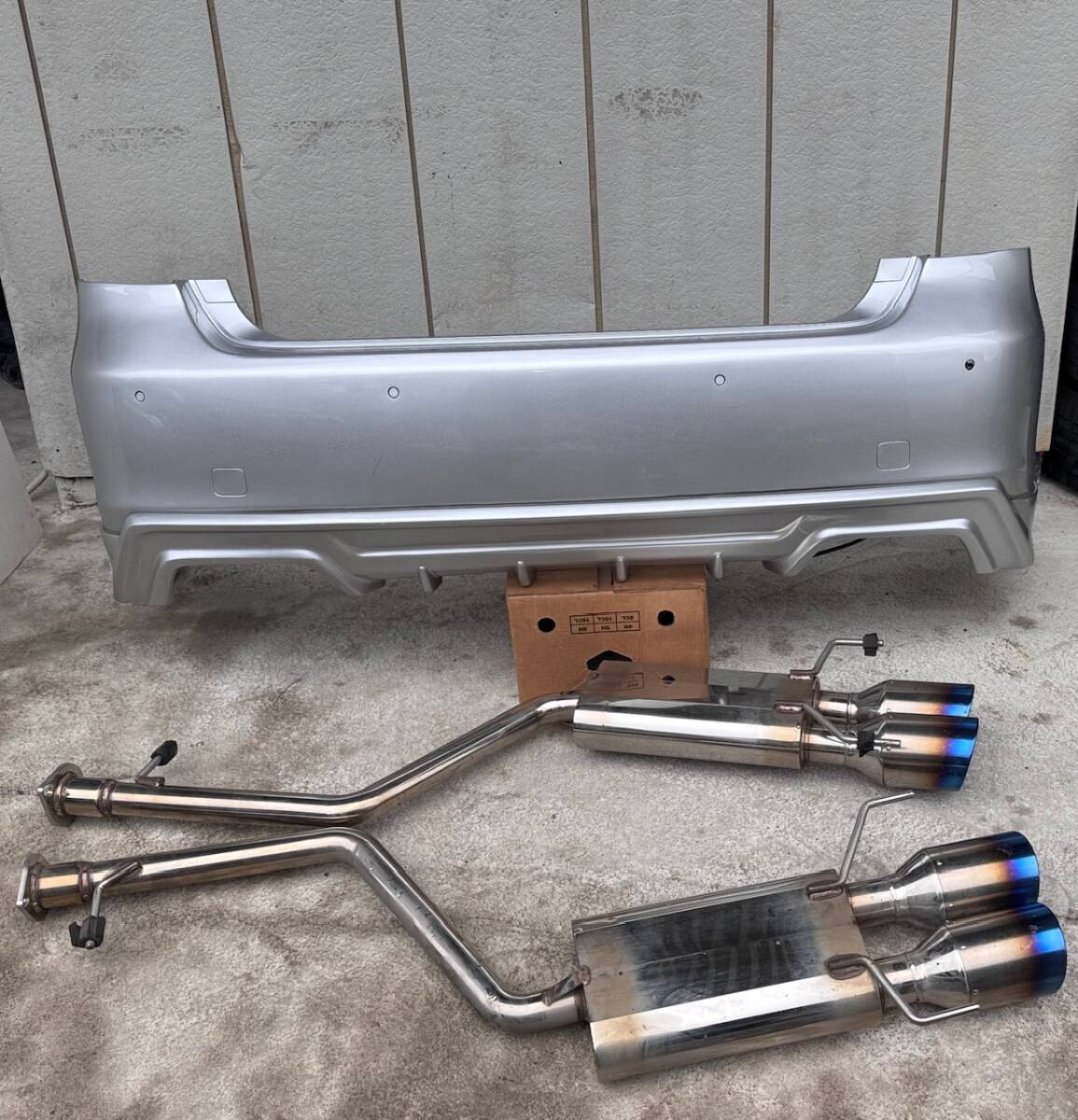 SENSE BRAND センスブランド レクサス LEXUS リアバンパー カラー1F2 USF40 USF41 USF46 40系 LS LS460 マフラー 。。。