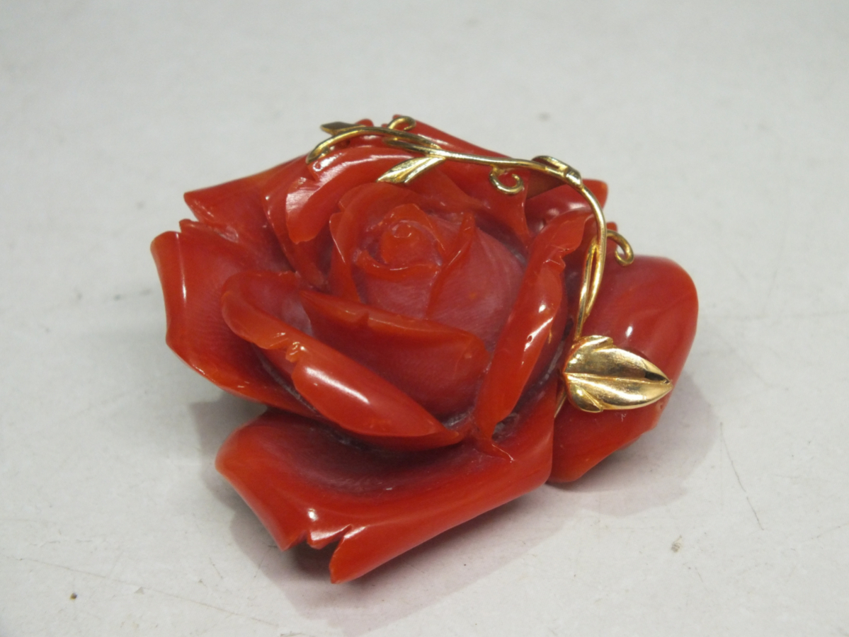 血赤珊瑚 K18 18金 細(xì)密薔薇彫刻 ブローチ 重量20.1g 最高級(jí)珊瑚/サンゴ/さんご