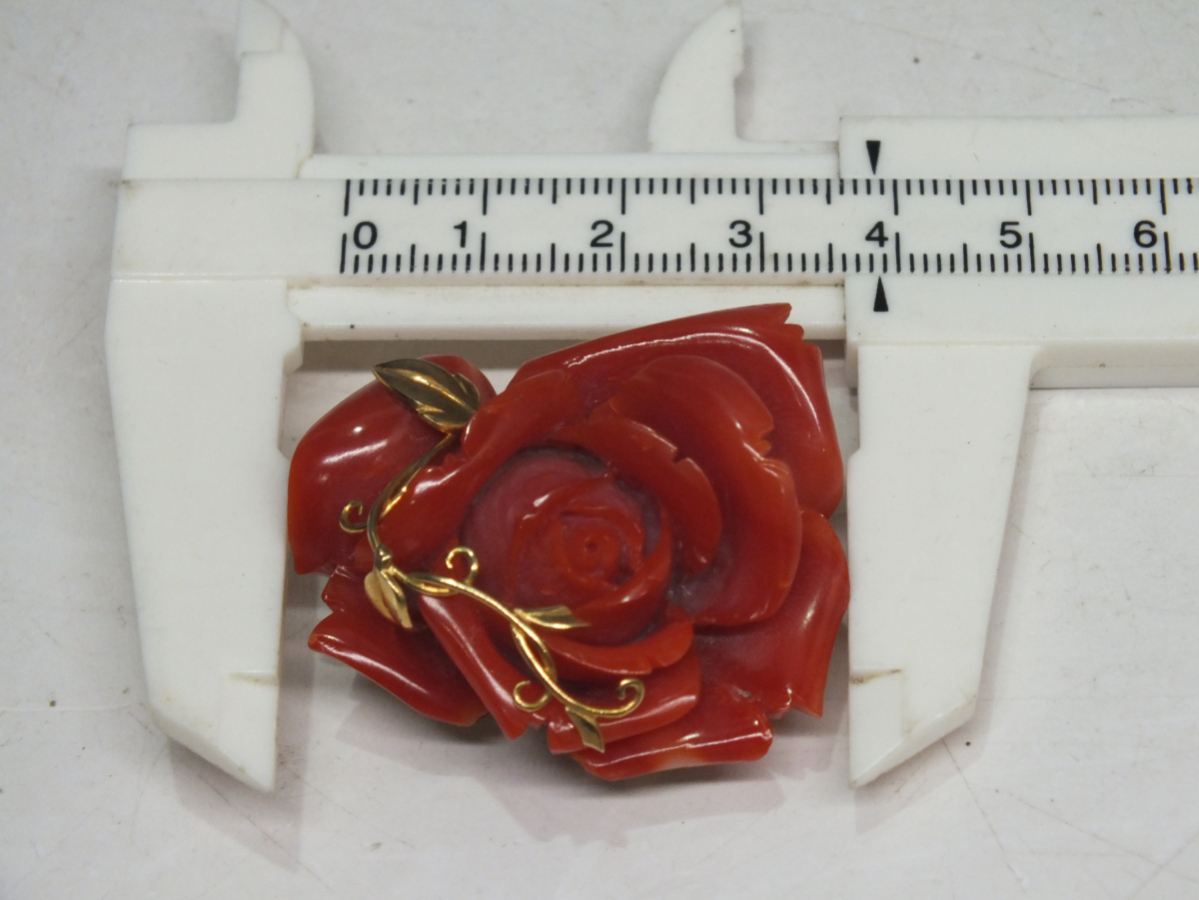 血赤珊瑚 K18 18金 細(xì)密薔薇彫刻 ブローチ 重量20.1g 最高級(jí)珊瑚/サンゴ/さんご