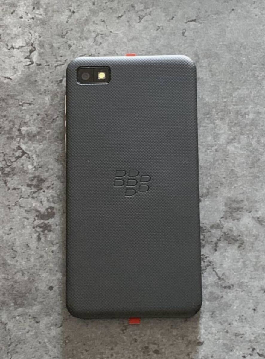 [ последний 1] BlackBerry BlackBerry Z10 чёрный черный 
